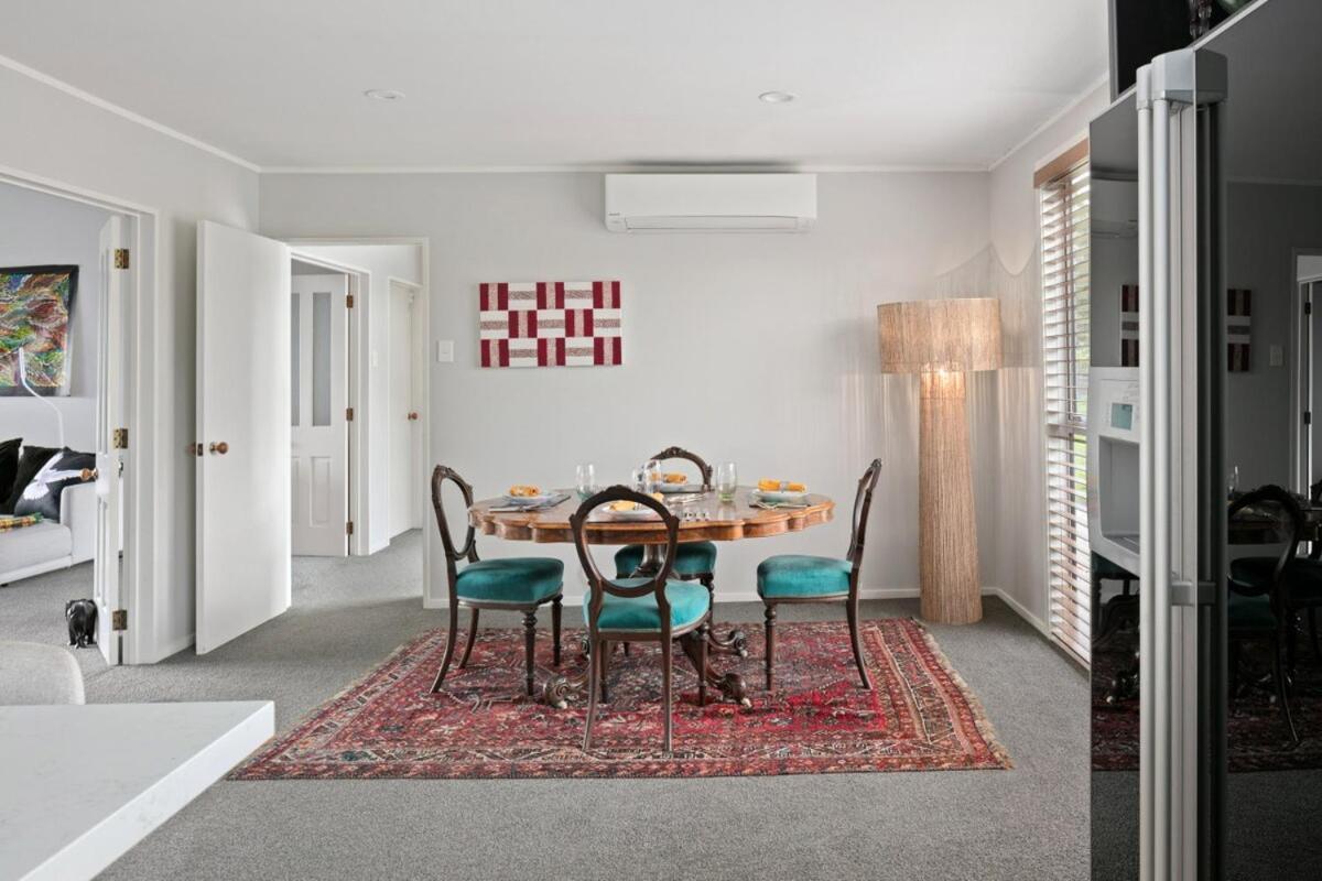 New - Farm House Near Town! 吉斯伯恩 外观 照片